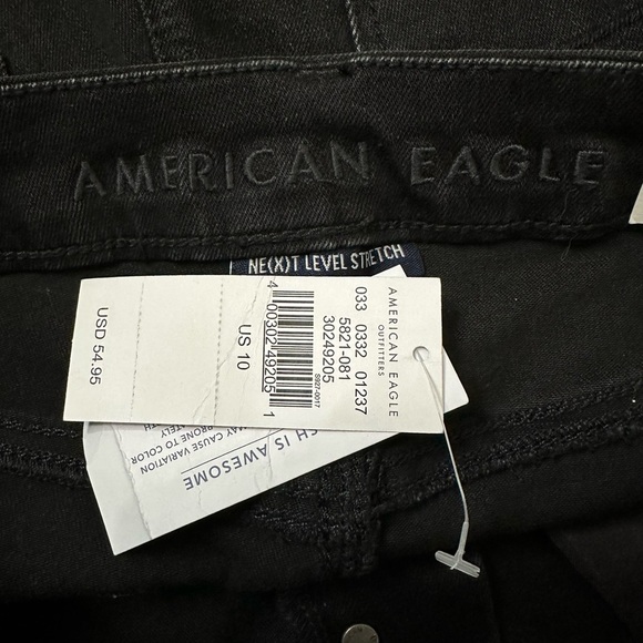 NWT American Eagle Black Curvy Super High-rise Distressed Shorts, Size 10 - Picture 11 of 14